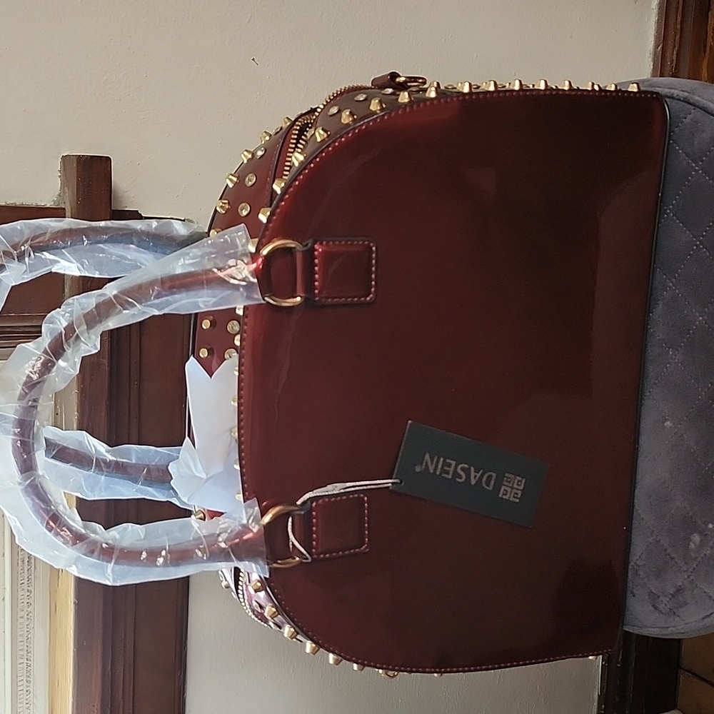 Handbag - Picture 8 of 9